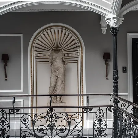 Casa Palacio María Luisa 5*
