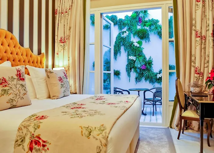 Hotel Casa Palacio María Luisa 5*