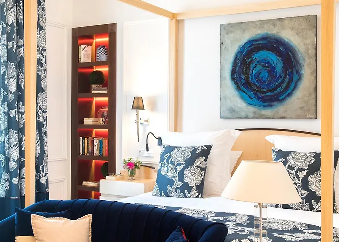 Hotel Casa Palacio María Luisa 5*