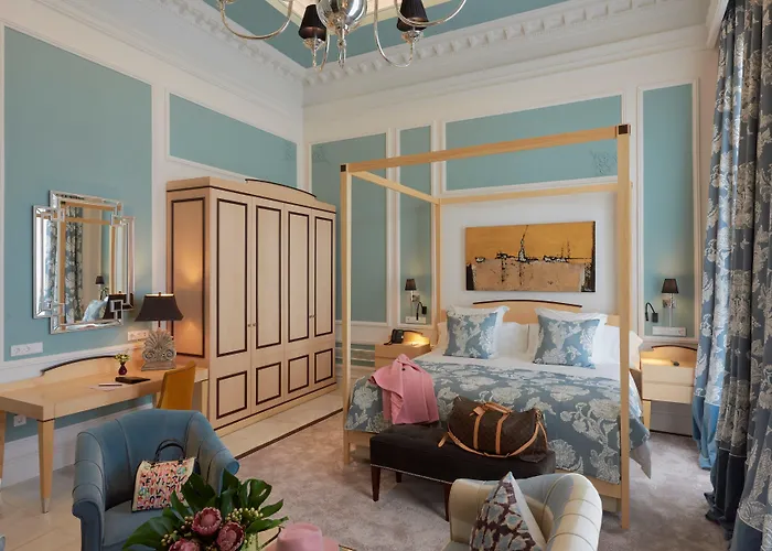 Casa Palacio María Luisa