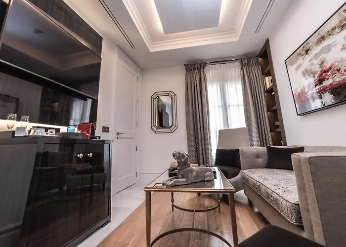 Casa Palacio María Luisa Hotel