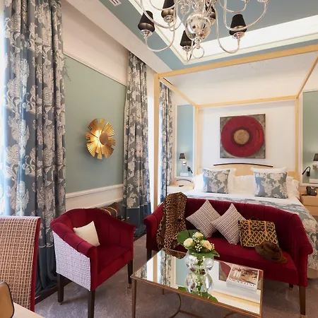 Casa Palacio Maria Luisa جيريز