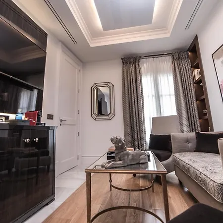 Casa Palacio Maria Luisa فندق