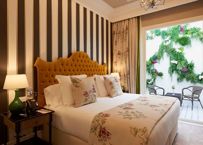 Hotell Casa Palacio Maria Luisa 5*