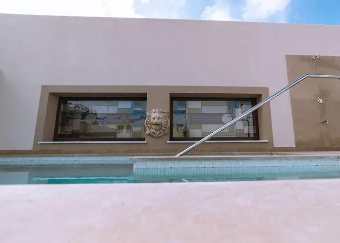 Casa Palacio Maria Luisa Hotel