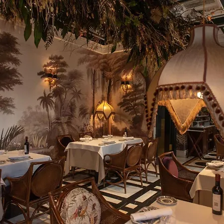 Casa Palacio María Luisa 5*