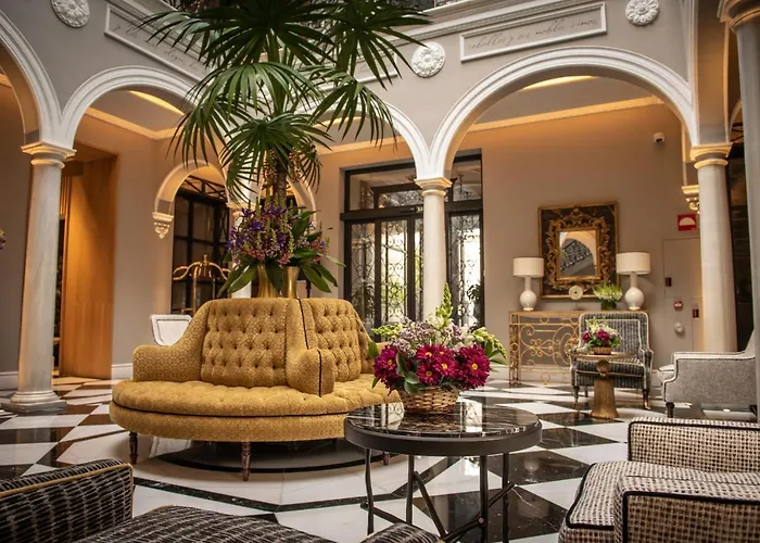 Casa Palacio Maria Luisa 5* 헤레스