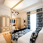 Casa Palacio Maria Luisa ヘレス