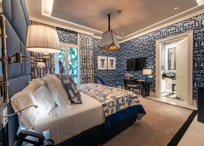 Casa Palacio Maria Luisa Hotel